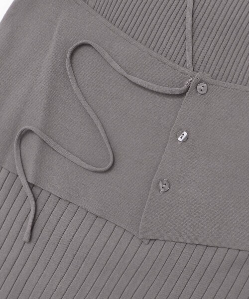 LAATO（ラート）の「LAYERED KNIT CAMISOLE（キャミソール・レディース・マーマレード/クリーム/セメント・FREE）」の8枚目の写真