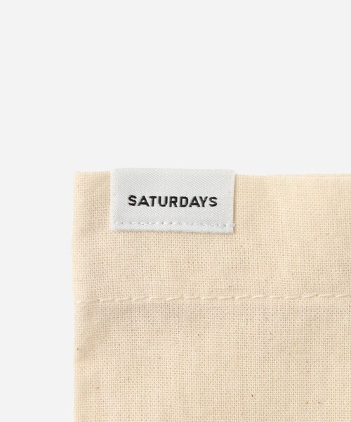 Saturdays NYC(サタデーズ ニューヨークシティ )の「Chocomoo x Saturdays NYC Tote Bag(トートバッグ・レディース・ブラック/キナリ/ワイン・F)」の16枚目の写真