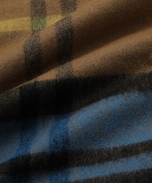 ADAM ET ROPE'(アダムエロペ)の「【TWEEDMILL(ツイードミル)】Knee Rug(大判ストール)(マフラー・レディース・グレー系/カーキ/ターコイズ/レッド系・F)」の18枚目の写真