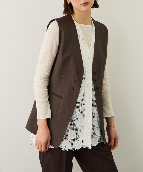 ROPE'（ロペ）の「リネン3ボタンジレ/セットアップ対応（ベスト・レディース・ダークブラウン系/ベージュ・F）」の14枚目の写真