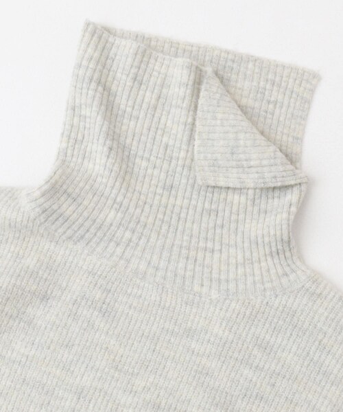 URBAN RESEARCH ROSSO（アーバンリサーチロッソ）の「スリットタートルネックニット（ニット/セーター・レディース・L.GRAY/L.BEIGE/MIX PINK・FREE）」の19枚目の写真