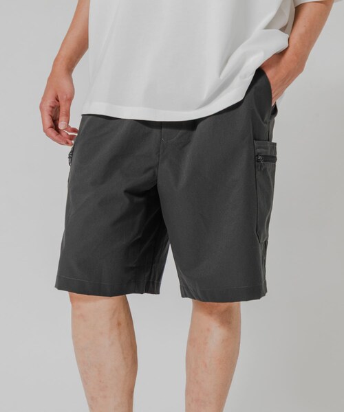 URBAN RESEARCH(アーバンリサーチ)の「『洗濯可/防シワ/撥水』COOL DOTS EASY SHORTS(その他パンツ・メンズ・BLACK/CHARCOAL/NAVY・M/L)」の18枚目の写真