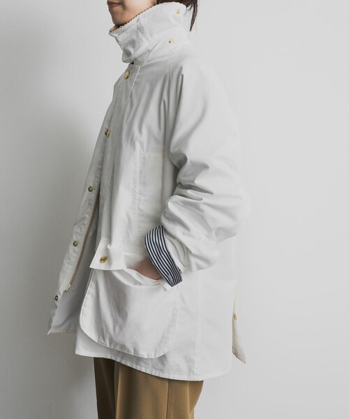 URBAN RESEARCH DOORS（アーバンリサーチドアーズ）の「『別注』Barbour　BEDALE（テーラードジャケット・レディース・white/beige・M）」の12枚目の写真