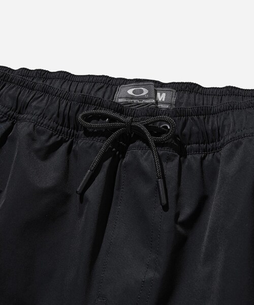 Saturdays NYC（サタデーズ ニューヨークシティ ）の「Oakley X Saturdays Timothy Swim Short（水着・メンズ・ブラック/グリーン・L/M/S）」の9枚目の写真