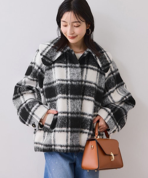 VIS（ビス）の「【アウター総選挙1位】ビッグカラーモモンガシャギーショートコート（ブルゾン・レディース・ブラック/グレー/オフホワイト/ブラック系・M/S）」の18枚目の写真