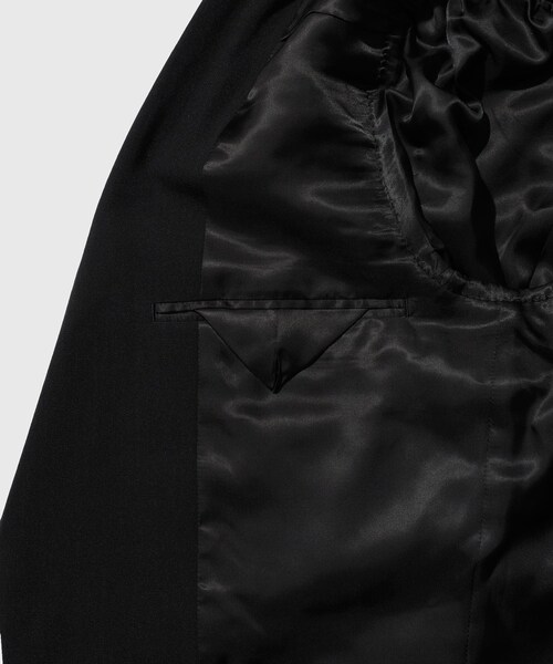 ADAM ET ROPE'(アダムエロペ)の「【AURALEE/オーラリー】LIGHT WOOL MAX GABARDINE JACKET(テーラードジャケット・メンズ・ブラック/ダークブラウン・3/4/5)」の14枚目の写真