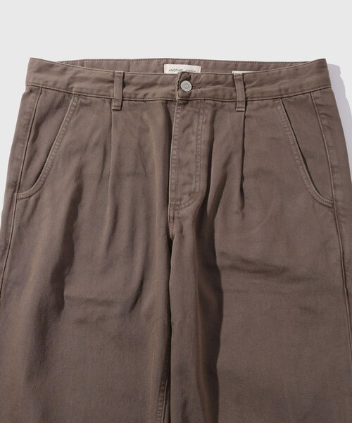 ADAM ET ROPE'（アダムエロペ）の「【ANOTHER ASPECT/アナザーアスペクト】JEANS 2.0（デニムパンツ・メンズ・ダークブラウン・30/32）」の4枚目の写真