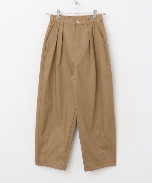 URBAN RESEARCH ROSSO（アーバンリサーチロッソ）の「タックカーブパンツ（その他パンツ・レディース・brown/camel・36/38）」の22枚目の写真