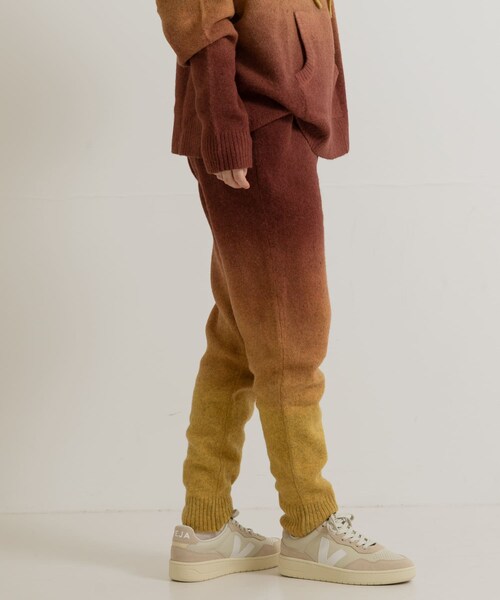 THE GOODLAND MARKET（ザグッドランドマーケット）の「Abode of Snow　Yeti Sweat Pants（その他パンツ・レディース・Orange/Yello・2）」の5枚目の写真