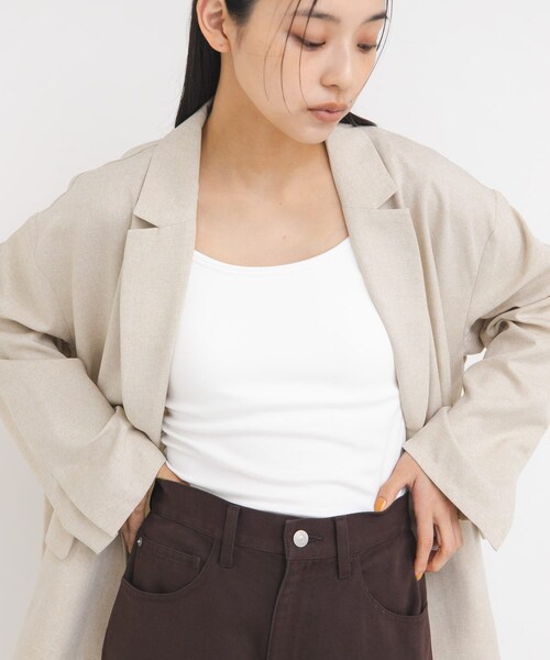 KBF（ケイビーエフ）の「スパゲティストラップカップ付きキャミ（キャミソール・レディース・IVORY/KHAKI/CHARCOAL/OFF/BLACK・One）」の17枚目の写真