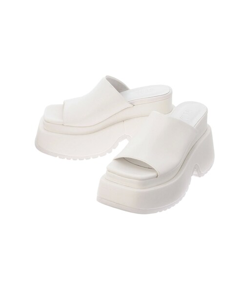 GYDA（ジェイダ）の「thick soledサンダル（サンダル・レディース・オフホワイト/ブラック・S/M/L）」の2枚目の写真