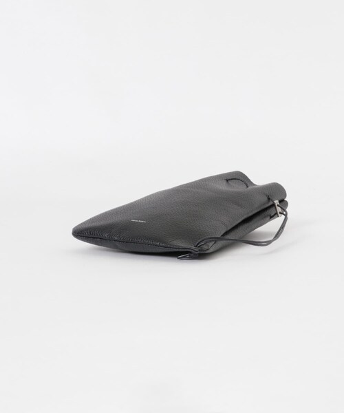 URBAN RESEARCH（アーバンリサーチ）の「Hender Scheme　ZACC（ショルダーバッグ・メンズ・black/dark brown/taupe・FREE）」の7枚目の写真