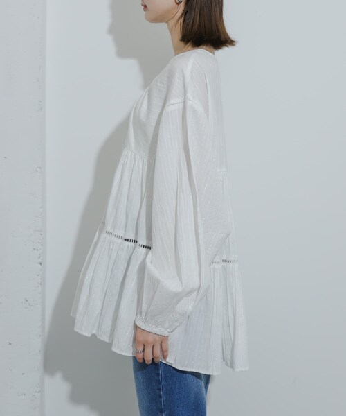 SENSE OF PLACE by URBAN RESEARCH（センスオブプレイスバイアーバンリサーチ）の「インドレースティアードチュニック（チュニック・レディース・OFF WHITE/BLUE/BLACK・one）」の12枚目の写真