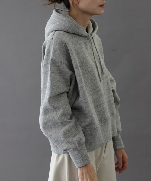 URBAN RESEARCH DOORS(アーバンリサーチドアーズ)の「FORK&SPOON リサイクル裏毛クロップドフーディー(パーカー・レディース・OATMEAL/NAVY/TOPGRAY・1)」の21枚目の写真