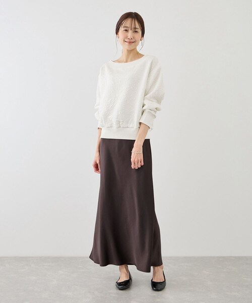 ROPE' PICNIC（ロペピクニック）の「2WAYボートネック花柄ふくれジャガードプルオーバー（スウェット・レディース・ホワイト/ネイビー/サックス・F）」の6枚目の写真