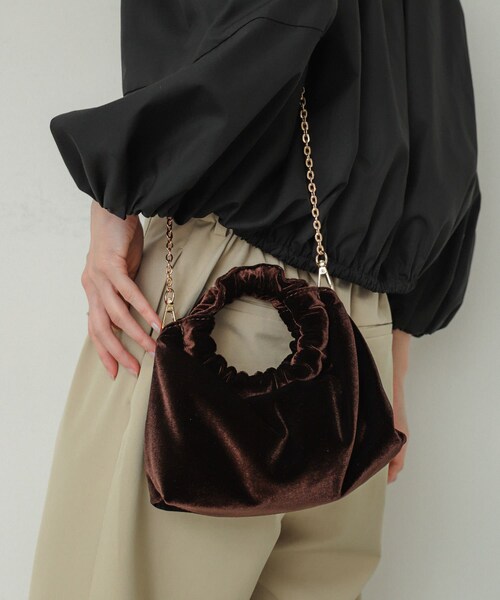 SENSE OF PLACE by URBAN RESEARCH（センスオブプレイスバイアーバンリサーチ）の「ベロアバッグ（ハンドバッグ・レディース・MUSTARD/BROWN/PURPLE・one）」の6枚目の写真