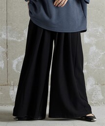 Soiunique | 落ち感素材たっぷりタックワイドパンツ ［Soiunique］(スラックス)