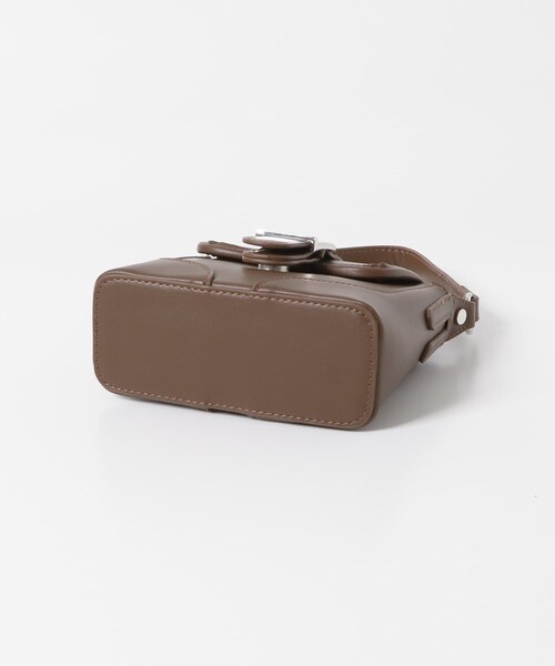 URBAN RESEARCH ROSSO（アーバンリサーチロッソ）の「ベルト付フラップショルダーバッグ（ショルダーバッグ・レディース・BLACK/BROWN/BEG×BRN・-）」の10枚目の写真