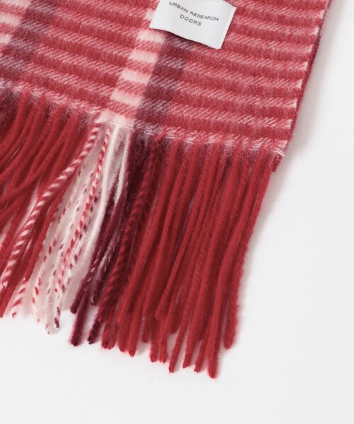 URBAN RESEARCH DOORS（アーバンリサーチドアーズ）の「ウールチェックストール（ストール/ショール・レディース・GRAY/RED/BLUE/GREEN・one）」の18枚目の写真