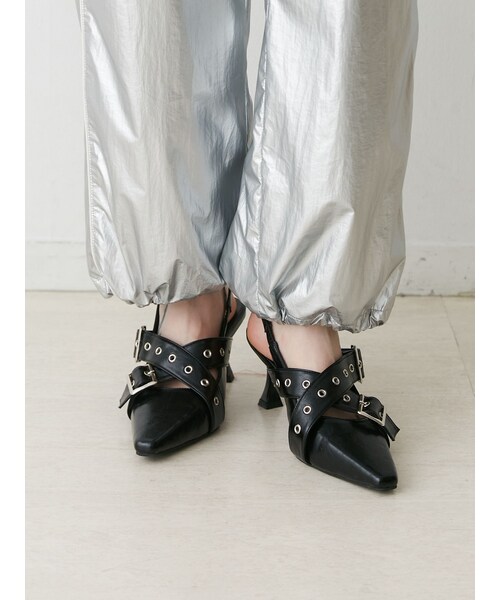 jouetie（ジュエティ）の「ハトメベルトパンプス（パンプス・レディース・ブラック/レッド/ゴールド・S/M/L）」の21枚目の写真