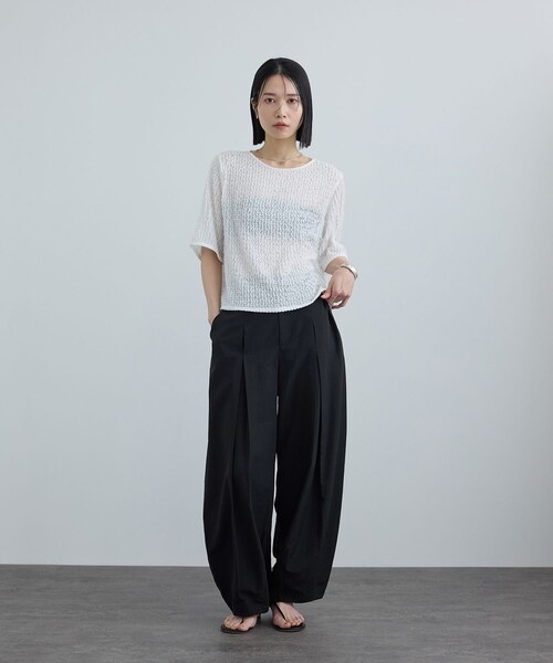 ADAM ET ROPE'(アダムエロペ)の「【WEB限定】ライトドライタックカービィパンツ(その他パンツ・レディース・ブラック/ベージュ/カーキ・F)」の7枚目の写真