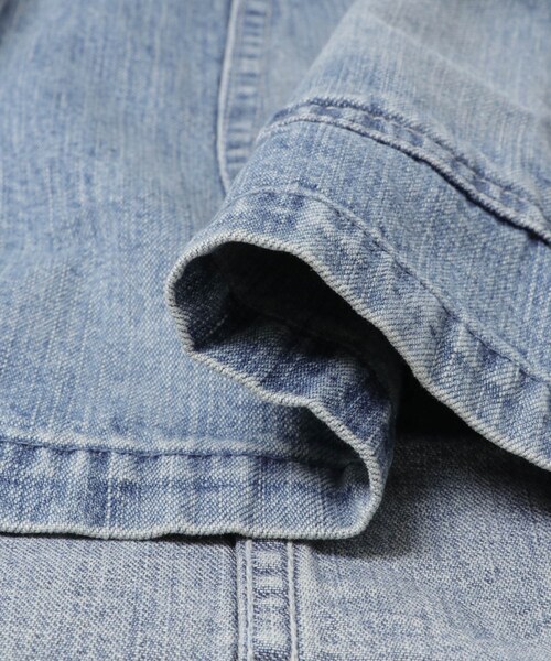 URBAN RESEARCH（アーバンリサーチ）の「ULTERIOR　LIGHT DENIM COVERALL（デニムジャケット・メンズ・FADE BLUE・4/5）」の12枚目の写真