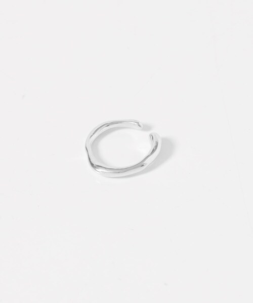 かぐれ(カグレ)の「Aperdiem FLOW NARROW RING&EARCUFF(リング・レディース・GOLD/SILVER・11)」の4枚目の写真