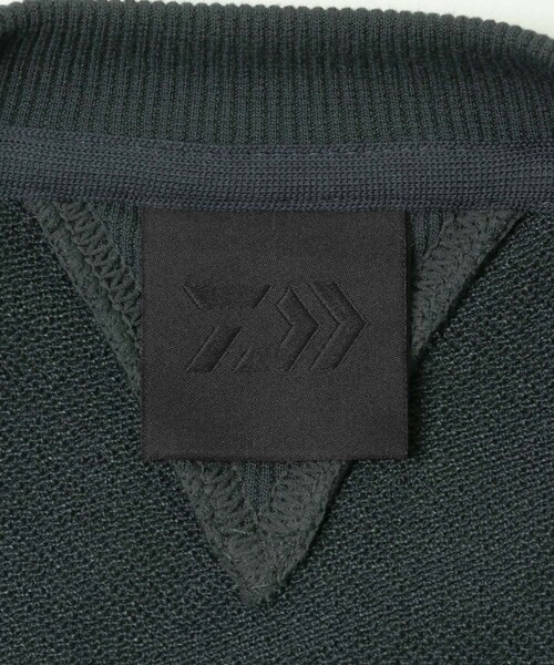 URBAN RESEARCH（アーバンリサーチ）の「DAIWA PIER39　TECH SWEAT CREW FREEDOM SLEEVE（スウェット・メンズ・INK BLACK/H/GRAY・S/M/L/XL）」の8枚目の写真
