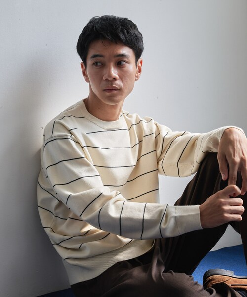 URBAN RESEARCH DOORS（アーバンリサーチドアーズ）の「『仁村紗和さん着用』『UR TECH 200日ニット』クルーネック（ニット/セーター・メンズ・OFF/CHARCOAL/OFF×BLACK/CHA×YEL.K/BROWN・M/L/XL）」の8枚目の写真