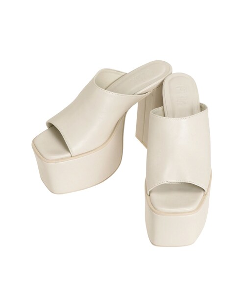 BASIC チャンキーサンダル ジェイダ GYDA BASICチャンキーサンダル （ブラック