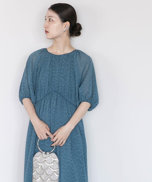 URBAN RESEARCH ROSSO（アーバンリサーチロッソ）の「ジャガードギャザーパフドレス（ワンピース・レディース・BLUE/NAVY・FREE）」の21枚目の写真