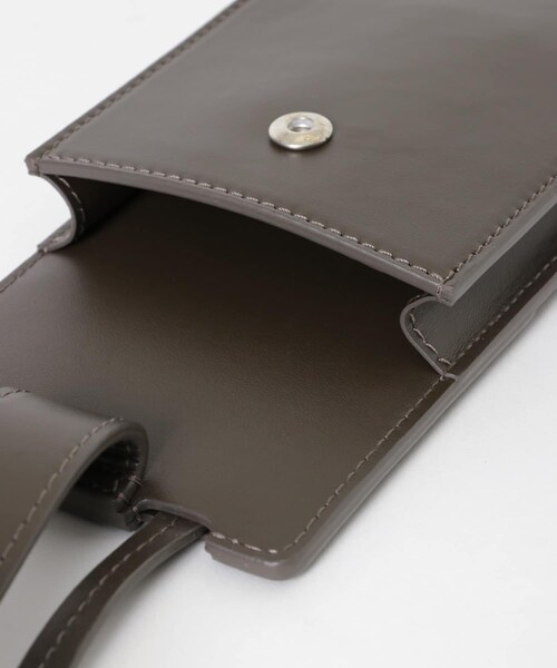 URBAN RESEARCH（アーバンリサーチ）の「SAGAN VIENNA　MODULAR PHONE CARD CASE（ショルダーバッグ・レディース・Black/Beige/Latte/Truffe・-）」の17枚目の写真
