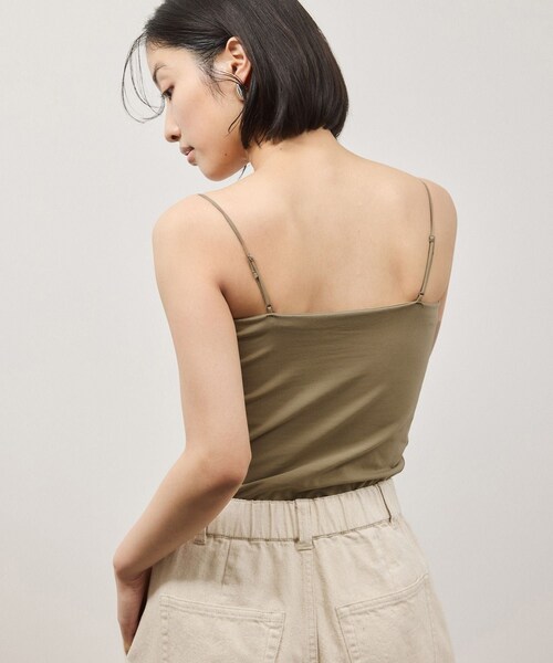 ADAM ET ROPE'（アダムエロペ）の「【OUR WACOAL×ADAM ET ROPE'】コットン混カップインベアトップキャミソール（キャミソール・レディース・ブラック/ホワイト/オリーブ・L/M/S）」の11枚目の写真