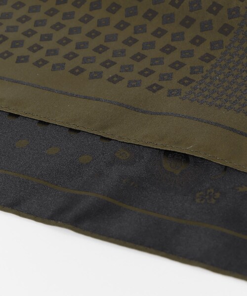 URBAN RESEARCH DOORS（アーバンリサーチドアーズ）の「LIFE STYLE TAILOR　シルクジャガード四面チーフ（ハンカチ/ハンドタオル・メンズ・SILVER/NAVY/BROWN/KHAKI・FREE）」の10枚目の写真