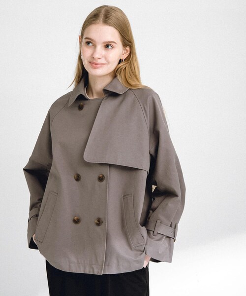 URBAN RESEARCH Sonny Label（アーバンリサーチサニーレーベル）の「撥水ショートトレンチコート（ステンカラーコート・レディース・ベージュ/L.グレー/チャコール・36/38）」の20枚目の写真