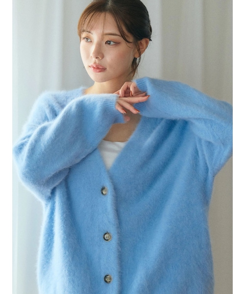 TONAL(トーナル)の「PREMIUM FOX×CASHMERE Vネックカーディガン(カーディガン/ボレロ・レディース・オフホワイト/グレー/ピンク/アイスブルー/ベージュ・M)」の7枚目の写真