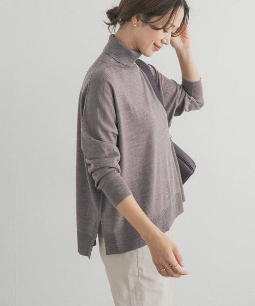 URBAN RESEARCH DOORS（アーバンリサーチドアーズ）の「ウォッシャブルウールタートルネックワイドプルオーバー（ニット/セーター・レディース・杢MOCHA/RED/GREEN/BROWN・M）」の18枚目の写真