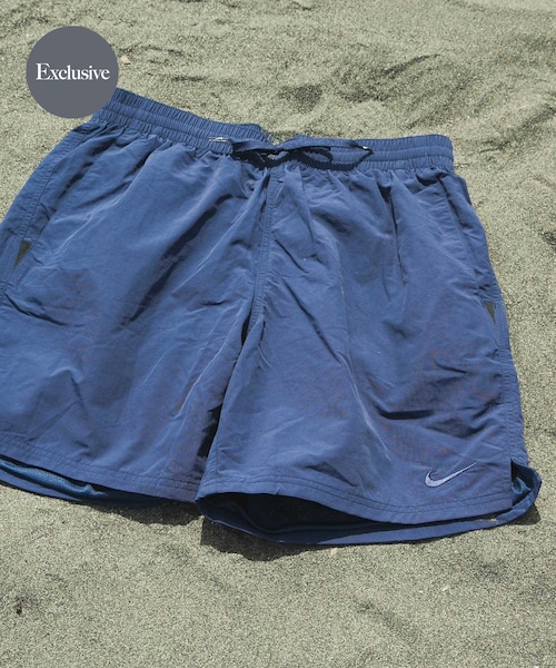 URBAN RESEARCH DOORS（アーバンリサーチドアーズ）の「NIKE SWIM　 Exclusive Reナイロン7ボレーショーツ（その他パンツ・メンズ・ブルー/ブラック/ウルフグレー/ベージュ/ネイビー/ライトクリムゾン/ゴールド・M/L/XL/XXL）」の5枚目の写真