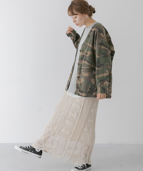 URBAN RESEARCH Sonny Label（アーバンリサーチサニーレーベル）の「『WEB限定』カモフラ柄ノーカラージャケット（ノーカラージャケット・レディース・グレー/カーキ・FREE）」の17枚目の写真