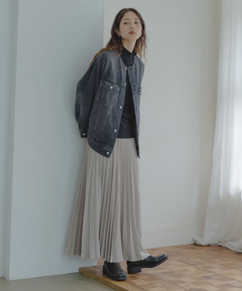 URBAN RESEARCH Sonny Label（アーバンリサーチサニーレーベル）の「ノーカラーオーバーサイズGジャン（デニムジャケット・レディース・インディゴ/グレー・FREE）」の6枚目の写真