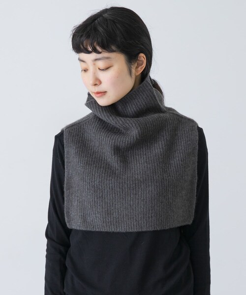 かぐれ（カグレ）の「TICCA　ヤクニットスヌード（ストール/ショール・レディース・ivory/light blue/grey・FREE）」の12枚目の写真