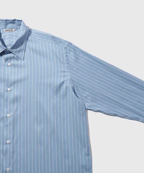 ADAM ET ROPE'（アダムエロペ）の「【AURALEE/オーラリー】COTTON SILK STRIPE SHIRT（シャツ/ブラウス・メンズ・ライトグレー/ブルー系・3/4/5）」の17枚目の写真