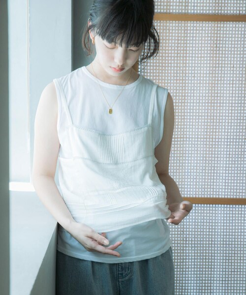 URBAN RESEARCH DOORS（アーバンリサーチドアーズ）の「『別注』olu’ment×DOORS　コットンモス刺繍キャミソール（キャミソール・レディース・IVORY・one）」の4枚目の写真