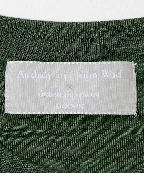 URBAN RESEARCH DOORS（アーバンリサーチドアーズ）の「『別注』Audrey and John Wad×DOORS　シャイニーベアフライスワンピース（ワンピース・レディース・ブラウン/カーキ・One）」の16枚目の写真
