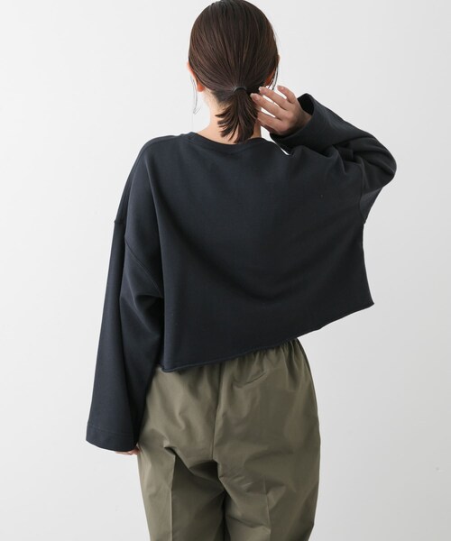 SENSE OF PLACE by URBAN RESEARCH(センスオブプレイスバイアーバンリサーチ)の「『別注』Champion×SENSE OF PLACE カットオフスウェット(スウェット・レディース・YELLOW/OFF WHITE/NAVY・one)」の22枚目の写真