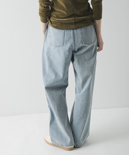 URBAN RESEARCH(アーバンリサーチ)の「『別注』PICCADILLY×URBAN RESEARCH デニムストレートパンツ(デニムパンツ・レディース・LT GRAY/LT INDIGO・36/38/40)」の18枚目の写真