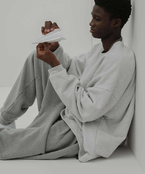 URBAN RESEARCH（アーバンリサーチ）の「dDdDdDd　SUPER BIG CREW SWEAT（スウェット・メンズ・BLACK/NAVY/M.GRAY・S/M/L/XL/XXL）」の18枚目の写真