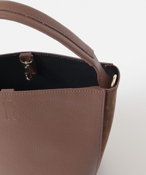 URBAN RESEARCH ROSSO（アーバンリサーチロッソ）の「AULENTTI　BAG（ハンドバッグ・レディース・BEIGE/NERO/BRUCIATO・-）」の14枚目の写真