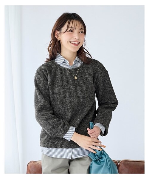 nissen（ニッセン）の「大きいサイズ もこもこfutoazeクルーネックプルオーバー（Tシャツ/カットソー・レディース・オフホワイト/カーキ/キャメル/杢チャコール・L~LL相当/3L~4L相当/5L~6L相当/8L相当/10L相当）」の4枚目の写真