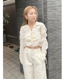 シャーリングデザインブラウス